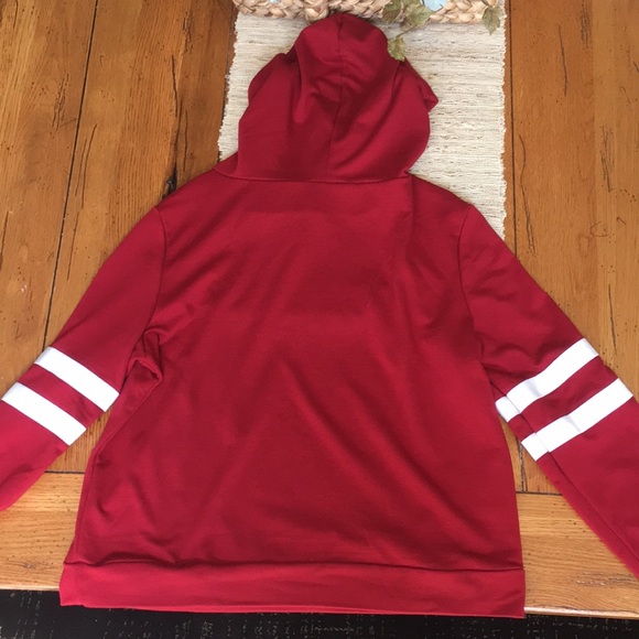 Burgundy light weight sweatshirt - Picture 2 of 3